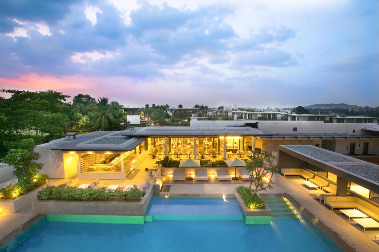 Hotel Blvd Club - Near Bengaluru Airport à Settahalasūr Extérieur photo